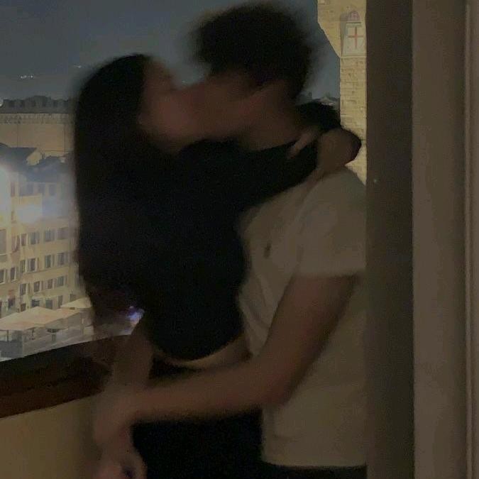 İlk buluşmada öpüşme olur mu?