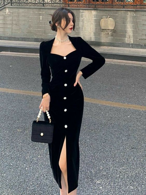 Sevgilimin mezuniyetinde ne giyebilirim?