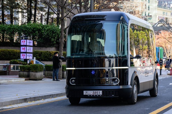 Güney Korede ilk sürücüsüz otobüs denemeleri başladı! Türkiyede olsa güvenip biner miydin?
