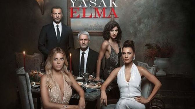 Yasak Elma'daki hemşire sahnesi sosyal medyada gündem oldu! Sizce tepkiler haklı mı?