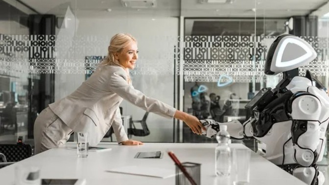 İnsansı robotlara sırtını dayayıp oturacak cesaretin ve güvenin var mı?