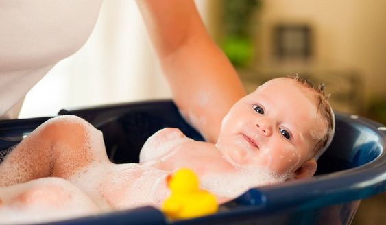 Bebeğinizin banyo keyfini arttırmak için neler yapıyorsunuz?