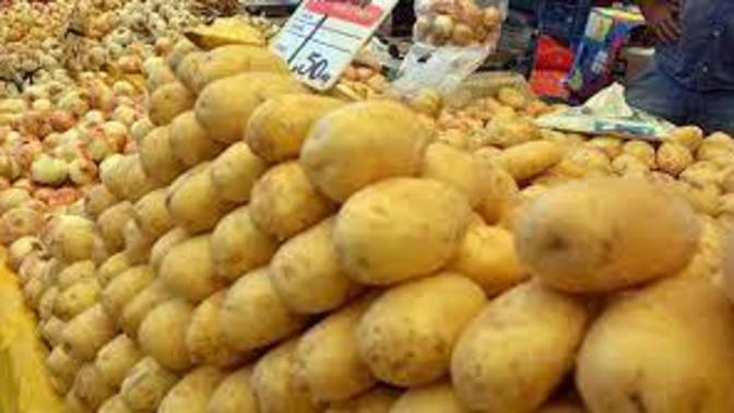 Patates fiyatının muz fiyatını geçmesi sosyal medyada gündem oldu! Sizce, patates neden muzdan daha pahalı?