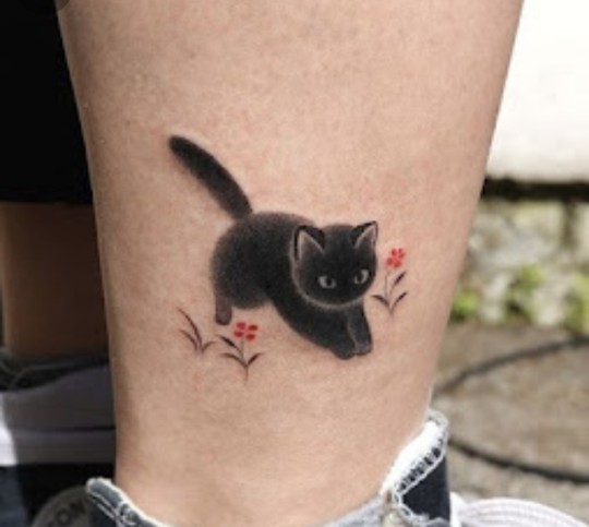 Kedi dövmeleri çok tatlı değil mi?