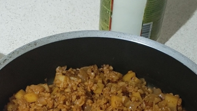 Sizce yemek yapmak mı üşendirici bulaşık yıkamak mı?