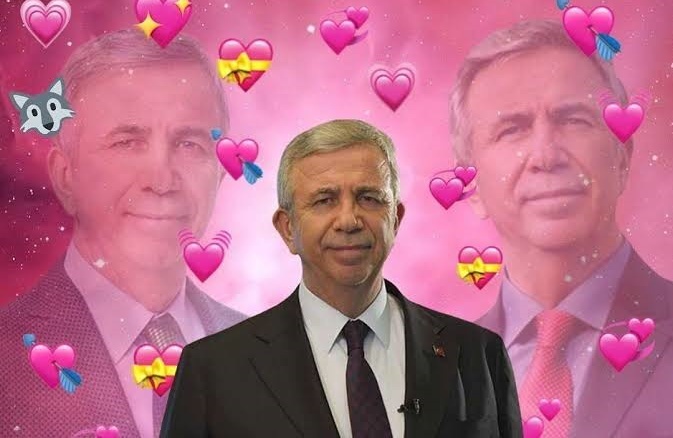 <3