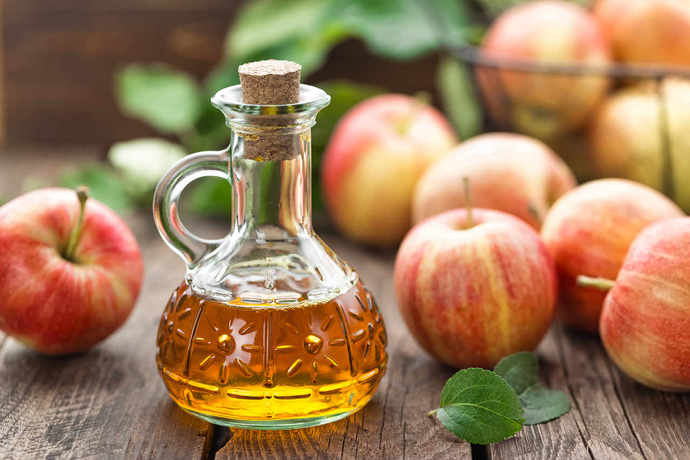 En iyi turşu limonla mı olur, sirkeyle mi?