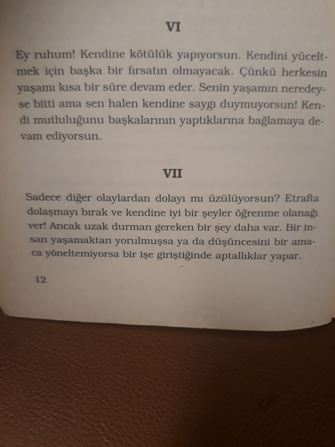 Guzel giyinen ve süslenen insanlar genelde asıl ezikler değil midir?