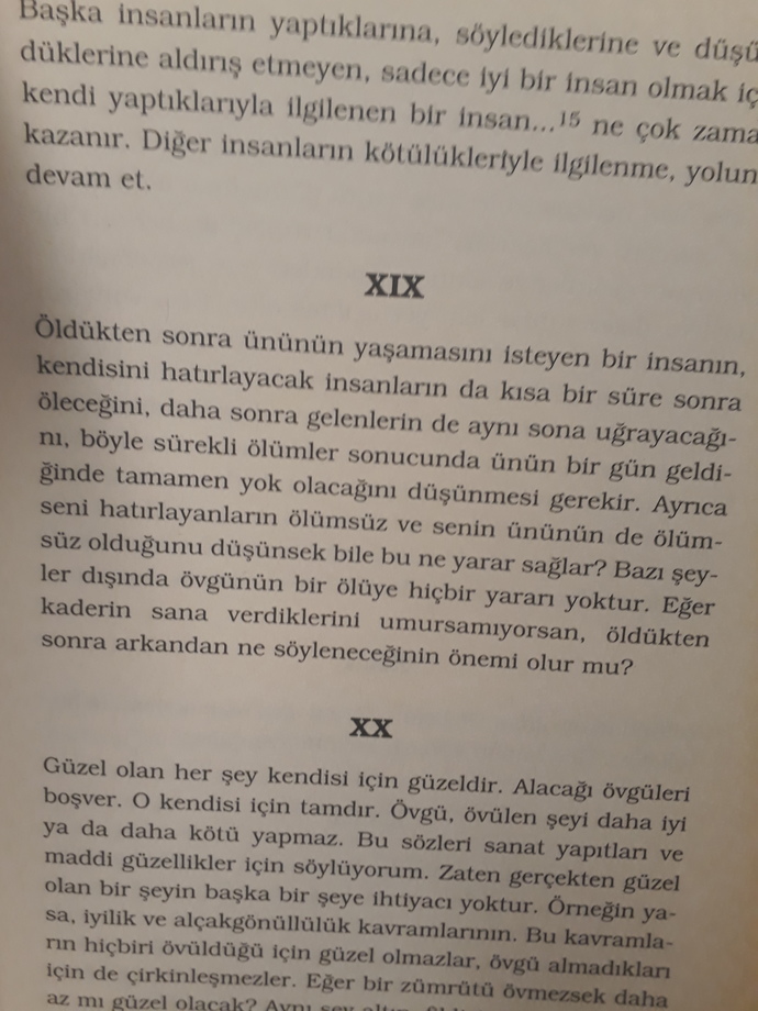 Guzel giyinen ve süslenen insanlar genelde asıl ezikler değil midir?