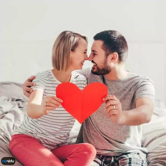 Az evvel yanınızda bulunan son insana seni seviyorum demiş olsanız kime demiş olurdunuz?