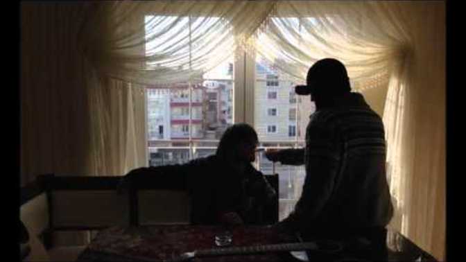 Şu an dinlediğiniz müzik nedir?