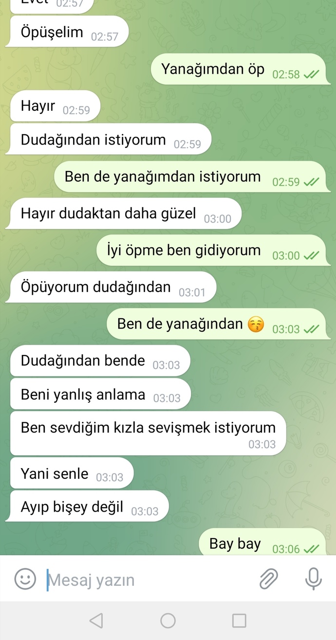 2 yıldır hiç konuşmadık bunları çünkü benim tersliyceğimi biliyordu? dün ilk defa böyle yaptı beni sevmiyor mu ya?