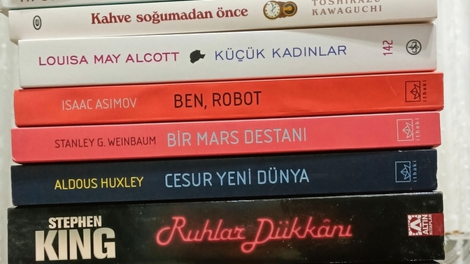 Kitap alışverişim sebebiyle eşimle kavga ediyorum. Keyif aldığım bir şeye para harcamak hakkım değil mi?
