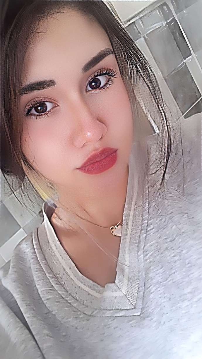 Sizce bana hangi renk lens gider?