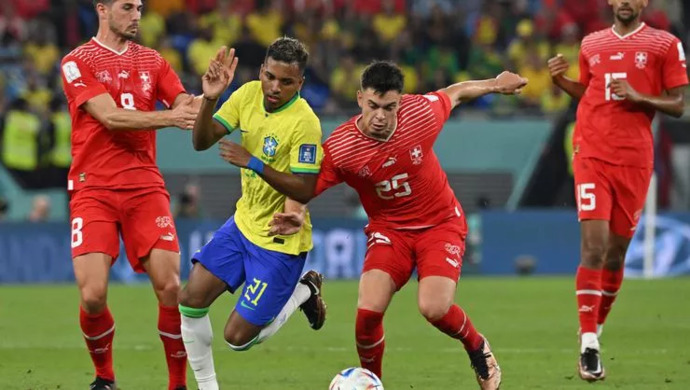 Dünya Kupası Brezilya - İsviçre maçı 1-0 bitti. Brezilya sizce çok kolay kazanmadı mı?