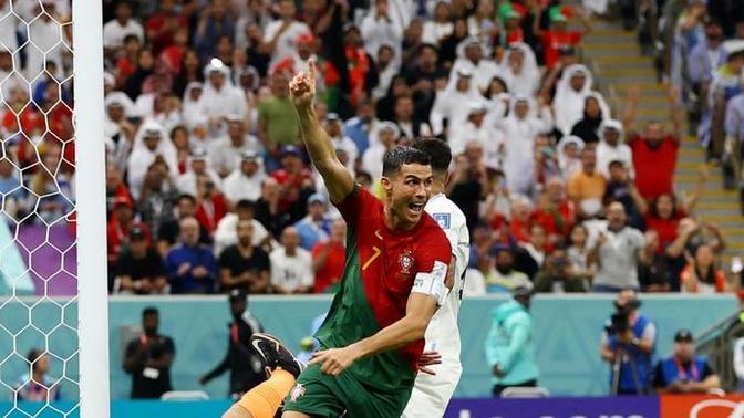 2022 Dünya Kupası H grubunda Portekiz - Uruguay'ı 2-0 yenerek gruptan çıkmayı garantiledi! Maçı nasıl buldunuz?