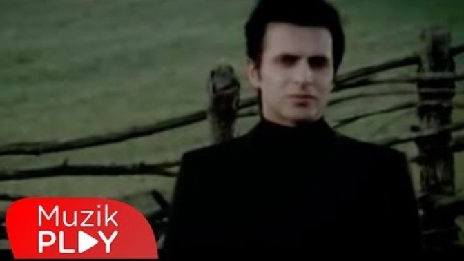 Sizin hayatınızı karartan şarkı hangisi?