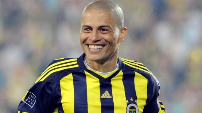 Alex de Souza'dan "Yuvama dönüyorum" paylaşımı geldi! Tekrar Fenerbahçe'de görür müyüz?