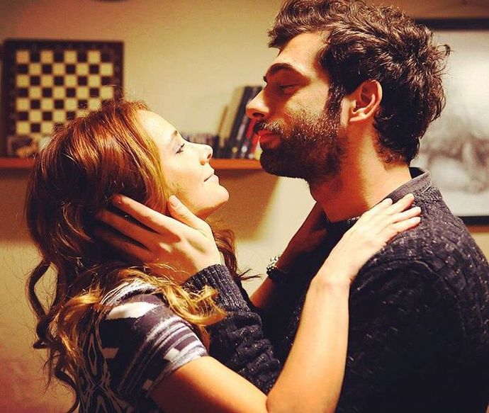 Destansı aşk denince aklınıza ilk olarak hangi dizi çifti geliyor?