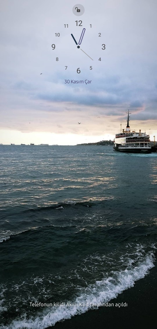 Kilit ekranınızda olan görsel, hayata tutunma sebebinizmiş. Senin kilit ekranında hangi resim var?
