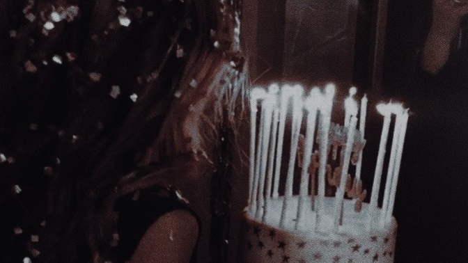 Ben bugün doğum günü kızıyım 👸🏻 Doğum günü kutlamalarını sever misiniz 🎈?