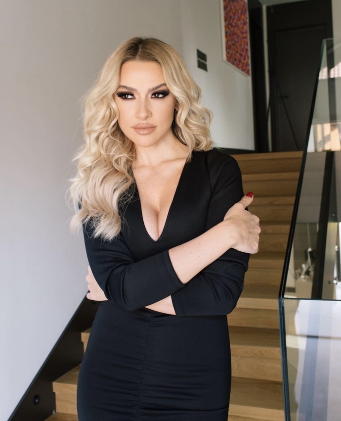 Sizce Hadise Türkiyenin en güzel kadını mı?