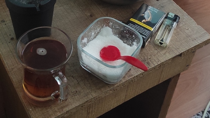 Tek oturuşta kaç bardak çay içersiniz?