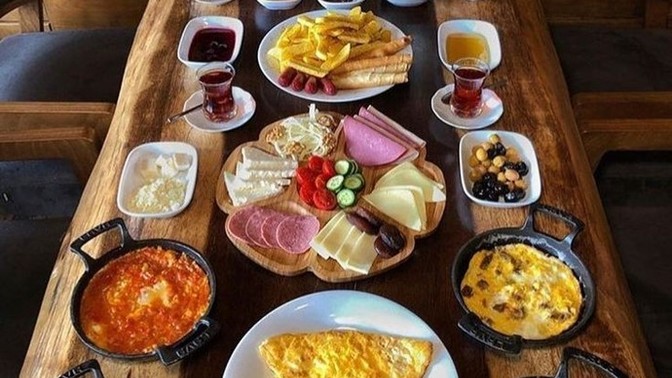 Dışarıda kahvaltı yapmayı sever misiniz? En son ne zaman yaptınız?