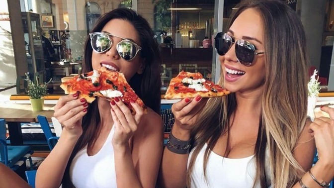 Lahmacun ayran kadar güzel bir ikili söyler misin?