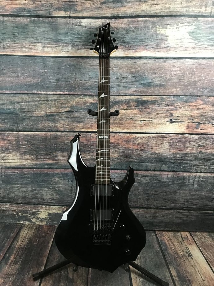 Bu gitarlardan hangisini alırdınız?