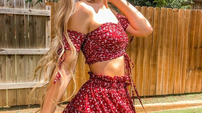 Sevgilin çok açık giyinebilir mi?