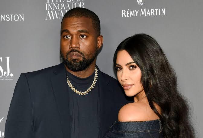 Kanye West, Kim Kardashiana 200 bin dolar nafaka ödeyecekmiş! Sizce gerekli mi?