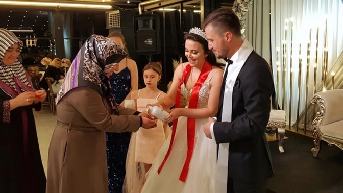 Millet evleniyor diye bizim cebimizden neden para çıkıyor?