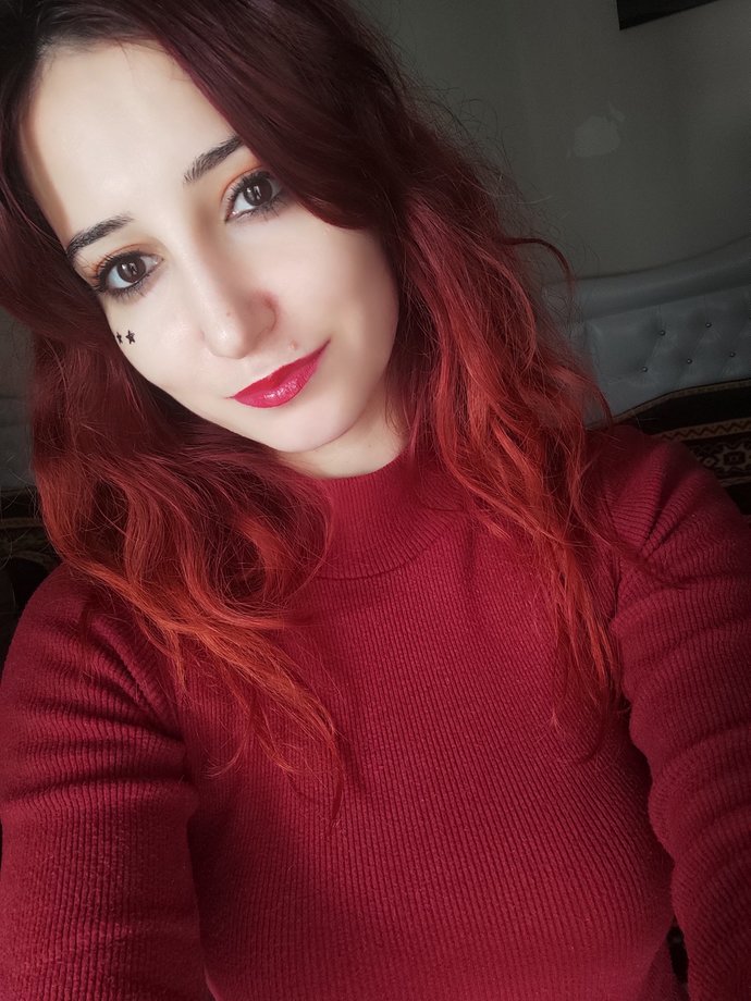 Bu fotoğraflar yüzünden eşimle kavga ettik, sizce tuhaf bir durum var mı?
