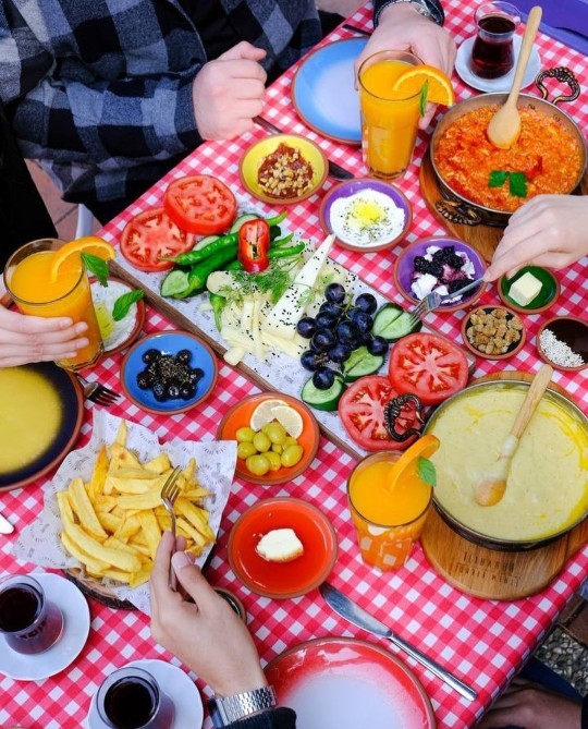 Pazar kahvaltınızın süresi ne kadar oluyor?