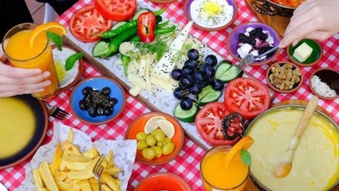 Pazar kahvaltınızın süresi ne kadar oluyor?