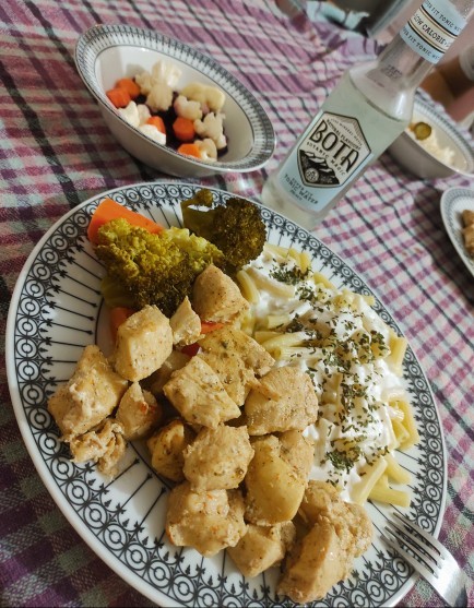 Yoğun geçen günün ardından yaptığım yemek nasıl görünüyor 👨‍👩‍👧?