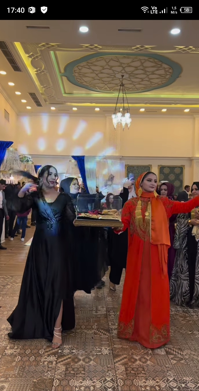 Bu Kürtlerin her setlerinin mükemmel olmasi haksızlık değil mi 😍?