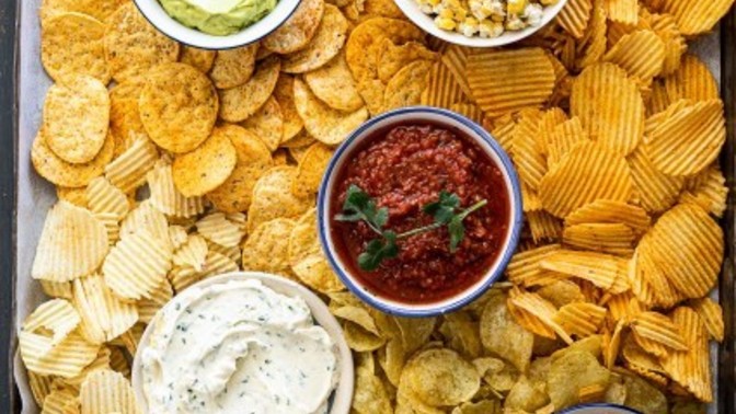 Cips yerken dip sos tüketir misiniz?