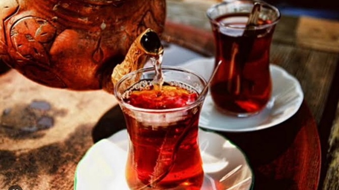 Çayı hazır suyla mı musluk suyuyla mı yapıyorsunuz?