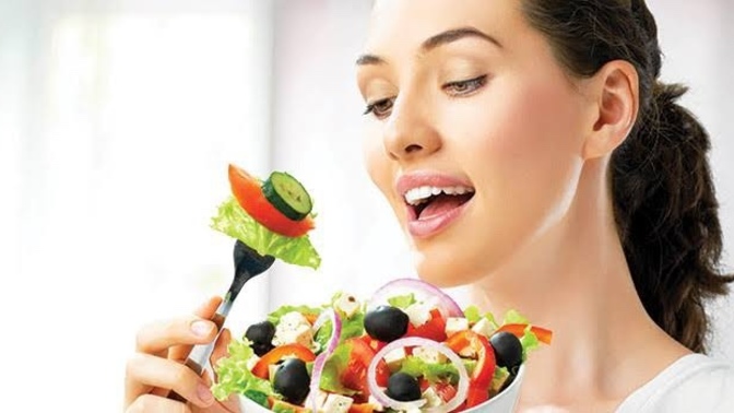 Yemeğinizin yanında salata olmalı mı? 🥗?