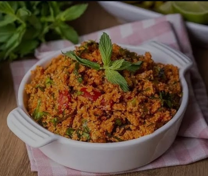 KS halkı tarafını seç! Mercimek köftesi mi kısır mı?