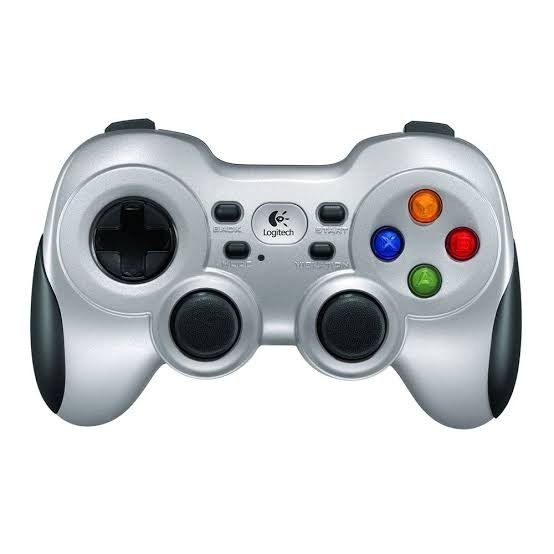 Bu zamana kadar çıkan oyun kontrolcüleri (Joystick, gamepad) aralarında favorileriniz hangileri?