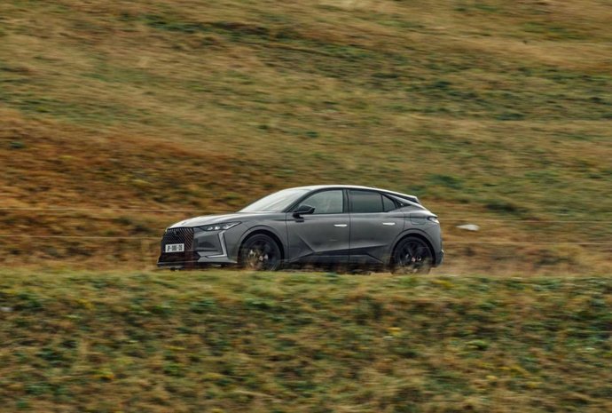 Yeni DS 4 Performance Türkiyede 1.132.100 TL fiyatıyla satışa çıktı! Bu fiyatlara araba almaya değer mi?