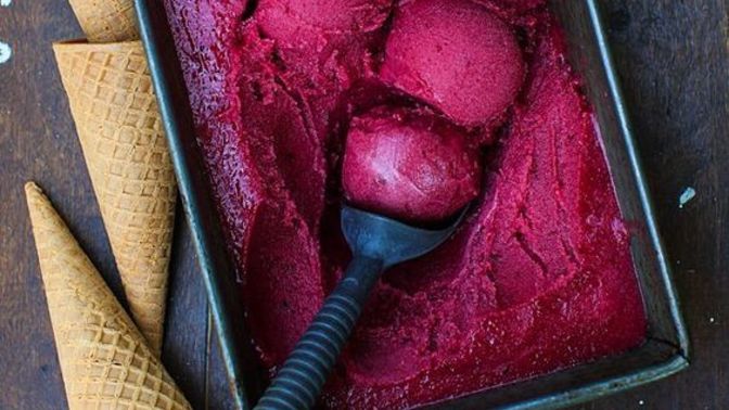 3 toplu külah dondurma alacak olsanız hangi aromaları tercih edersiniz?