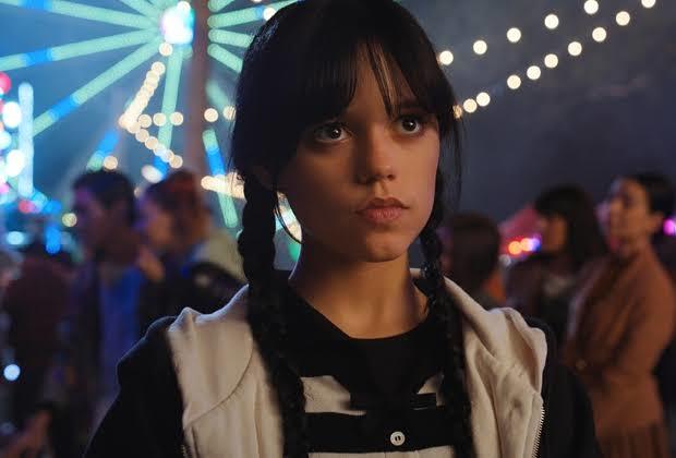 Wednesday dizisinin başrolü Jenna Ortega Bu yıl en sevdiği şarkının Çarşambayı sel aldı olduğunu açıkladı. Siz de şaşırdınız mı?