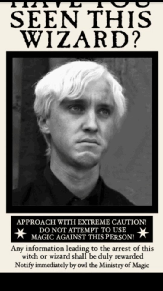 Harry Potterda Draco Malfoy karakteri sizce masum muydu?