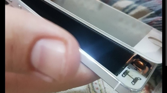 Abi benim telefonumun ekranı düşüyodu gittim yaptirdm yapışkan falan  sürdü?