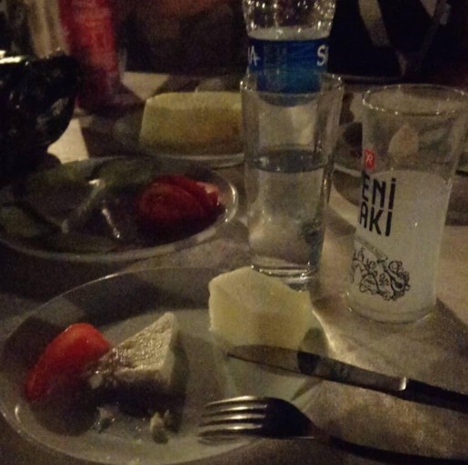 Burdan ciddi ilişki yapılır mı sizce?