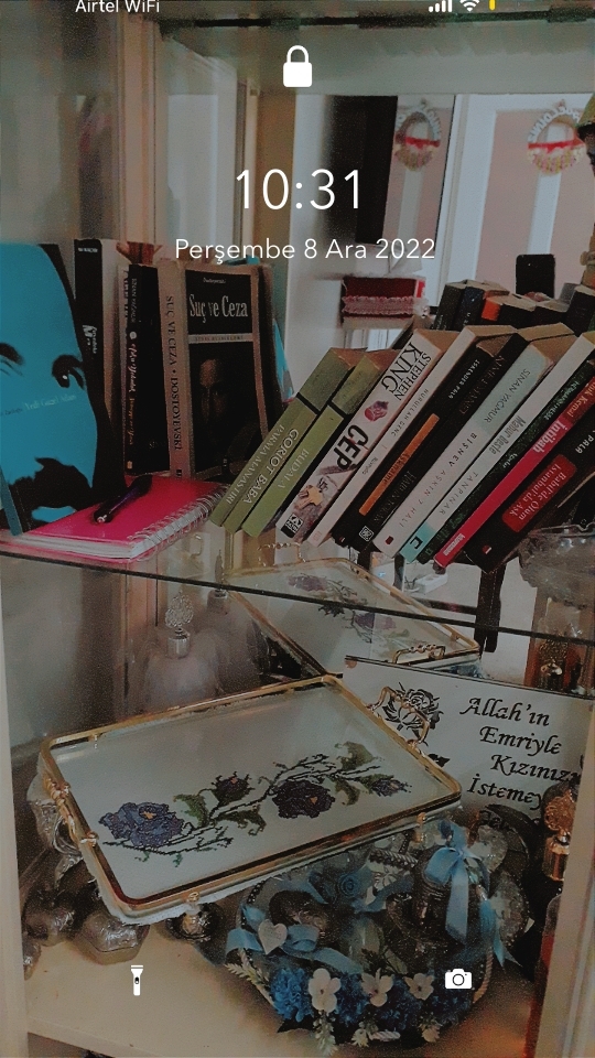 Her insan bir kitap, her kitap bi insan...